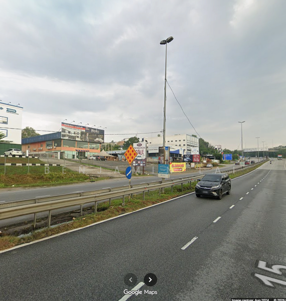 Untuk Dijual - U6, Kampung Sungai Buloh Showroom with Warehouse Commercial Land For Sale