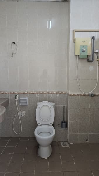 2-storey Terraced House for Rent in Taman Prima Impian (Segambut) - Jasemin Chia - Bathroom - PropertyGuru.com.my