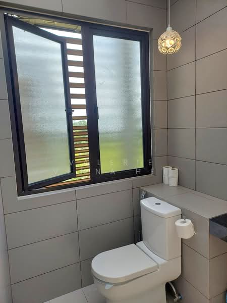 Townhouse for Rent in Puchong (Selangor) - Valerie Venna Hee - Bathroom - PropertyGuru.com.my
