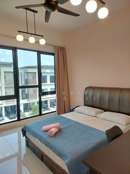 Townhouse for Rent in Puchong (Selangor) - Valerie Venna Hee - Bedroom - PropertyGuru.com.my