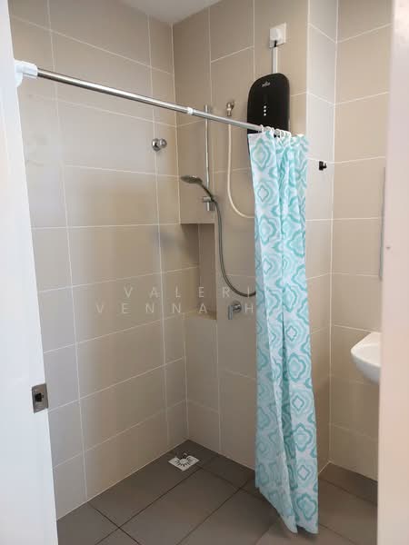 Townhouse for Rent in Puchong (Selangor) - Valerie Venna Hee - Bathroom - PropertyGuru.com.my