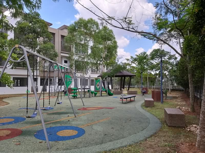 Townhouse for Rent in Puchong (Selangor) - Valerie Venna Hee - Exterior - PropertyGuru.com.my