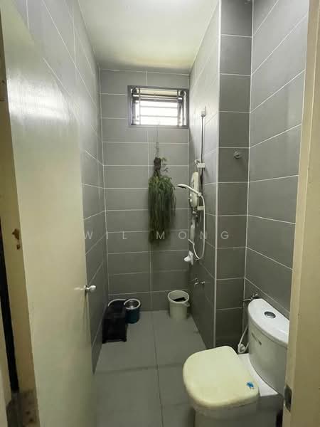 ULU TIRAM , Bandar Cemerlang untuk Untuk Dijual - RM 870,000, Mac 2026 - Bathroom - PropertyGuru.com.my