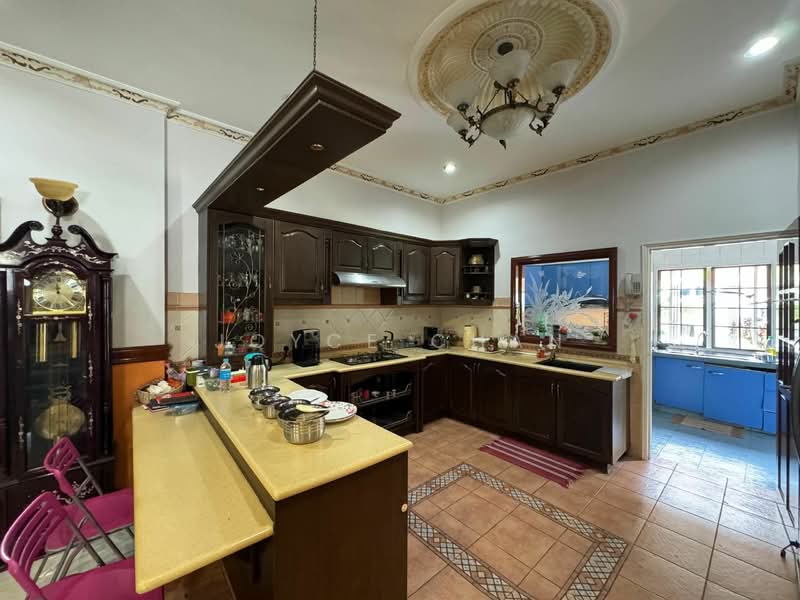 Bungalow House for Sale in Shah Alam (Selangor) - Joyce Chan - Kitchen - PropertyGuru.com.my