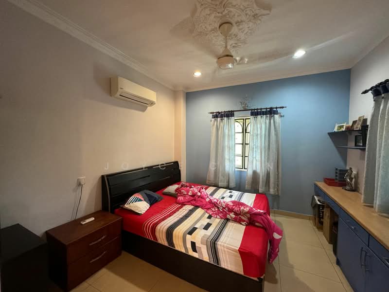 Bungalow House for Sale in Shah Alam (Selangor) - Joyce Chan - Bedroom - PropertyGuru.com.my