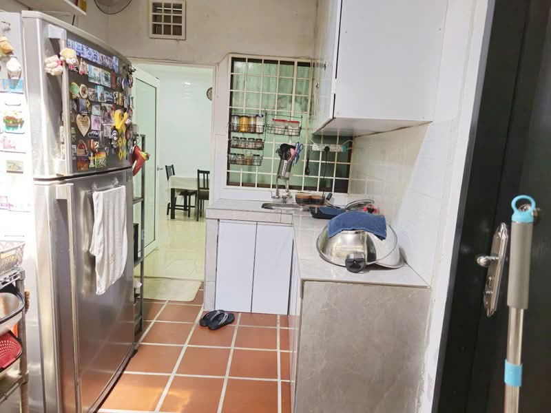 Taman Putra Perdana untuk Untuk Dijual - RM 670,000, Mac 2026 - Kitchen - PropertyGuru.com.my