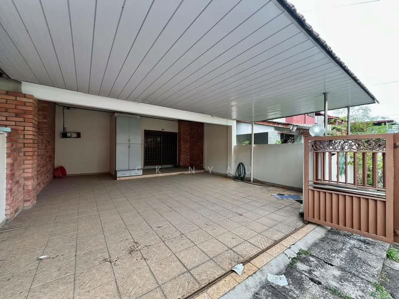 Ipoh tasek damai super big renovated extended 2 storey house for sale untuk Untuk Dijual - RM 388,000, Mac 2026 - PropertyGuru.com.my