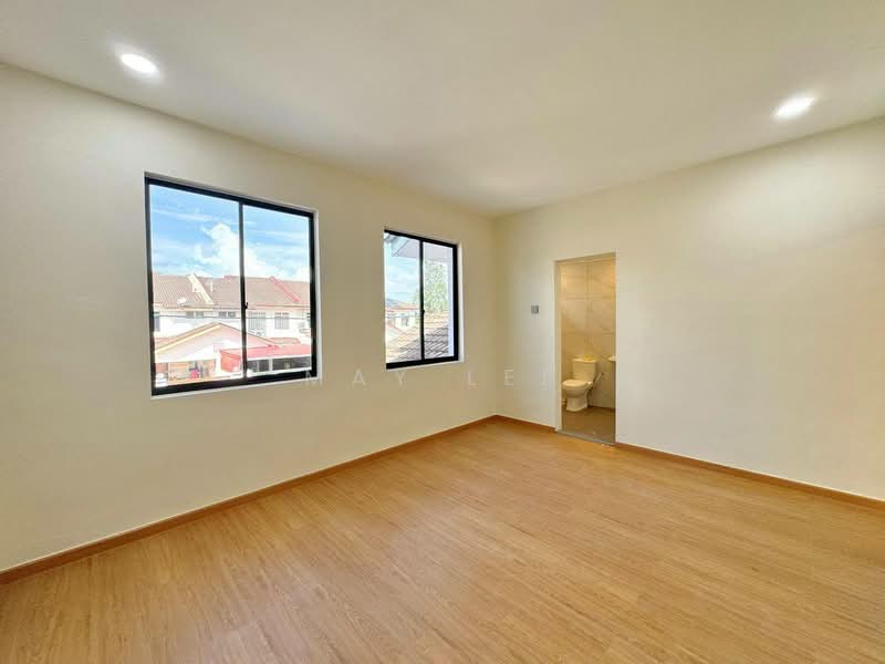 2-storey Terraced House for Sale in Taman Megah Ria (Masai) - May Lee - Interior - PropertyGuru.com.my