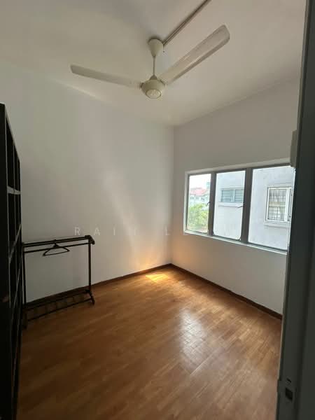 Pangsapuri Wira untuk Untuk Disewa - RM 1,000 /bulan, Mac 2026 - Bedroom - PropertyGuru.com.my