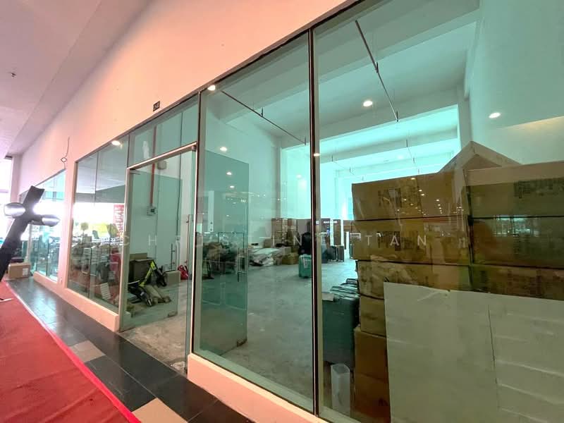 Street Mall @ One South, Seri Kembangan untuk Untuk Dijual - RM 1,300,000, Mac 2026 - Interior - PropertyGuru.com.my