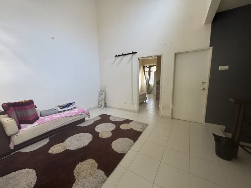 Alam Nusantara untuk Untuk Disewa - RM 2,000 /bulan, Mac 2026 - Living Room - PropertyGuru.com.my