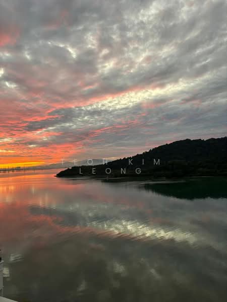 Queens Residences Q1 @ Queens Waterfront untuk Untuk Dijual - RM 2,100,000, Mac 2026 - Exterior - PropertyGuru.com.my