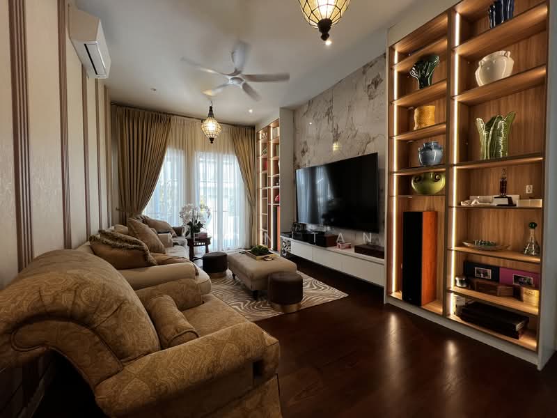 Semi-Detached House for Sale in Mont Kiara (Kuala Lumpur) - Kevin Tan - Living Room - PropertyGuru.com.my