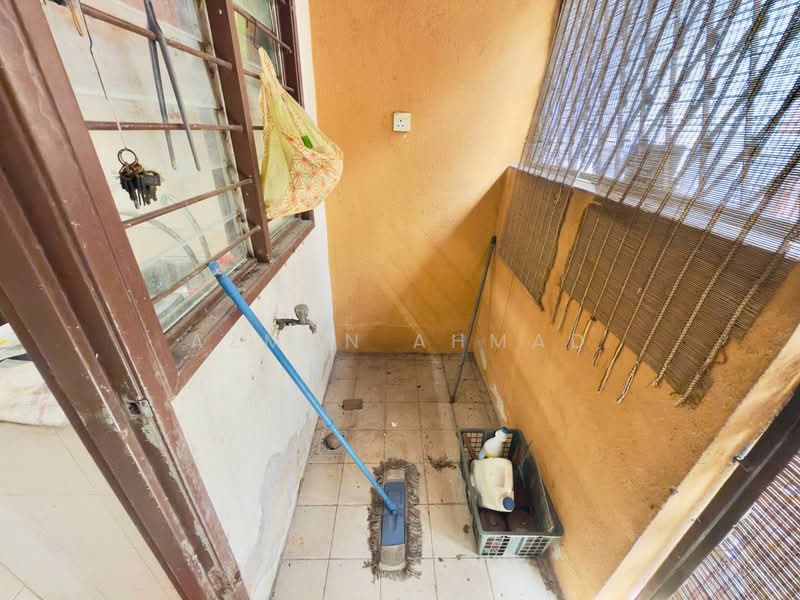 2-storey Terraced House for Sale in Seksyen 36 (Shah Alam) - Azman Ahmad - Interior - PropertyGuru.com.my