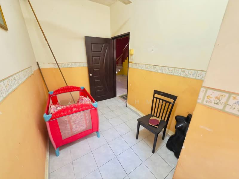 2-storey Terraced House for Sale in Seksyen 36 (Shah Alam) - Azman Ahmad - Interior - PropertyGuru.com.my