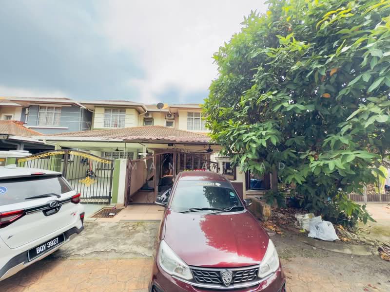 2-storey Terraced House for Sale in Seksyen 36 (Shah Alam) - Azman Ahmad - PropertyGuru.com.my