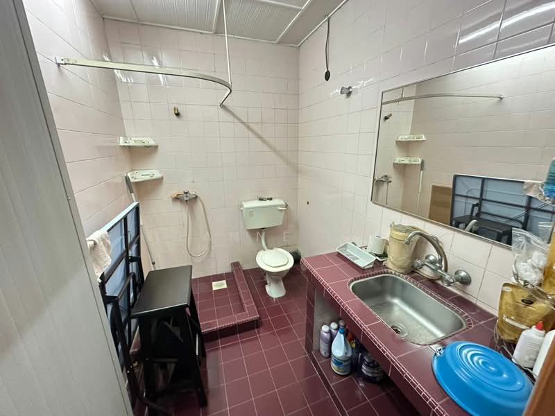 Petaling Jaya untuk Untuk Dijual - RM 1,220,000, Mac 2026 - Bathroom - PropertyGuru.com.my