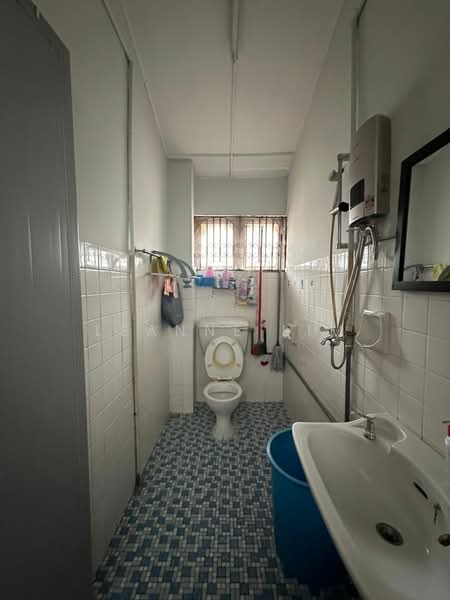 Petaling Jaya untuk Untuk Dijual - RM 1,220,000, Mac 2026 - Bathroom - PropertyGuru.com.my