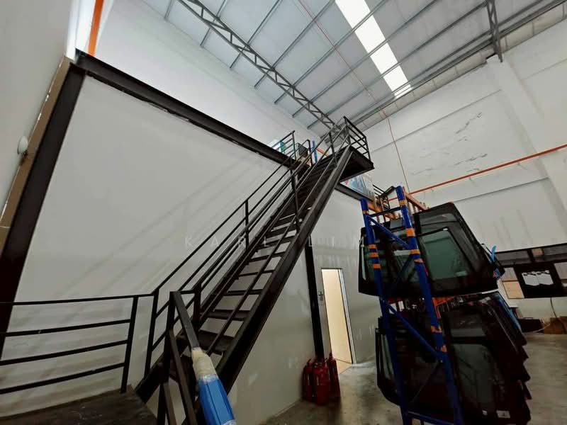 Factory for Rent in Eco Business Park 2 Senai (Senai) - Karl Lim - Interior - PropertyGuru.com.my