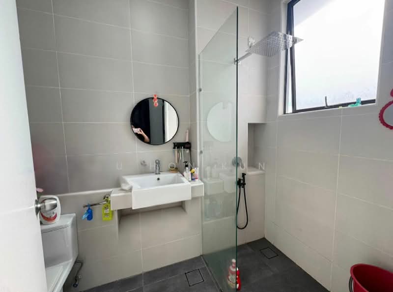 Rumah Teres 2 Tingkat untuk Dijual di Taman Ekoflora (Johor Bahru) - U Hon Kun - Bathroom - PropertyGuru.com.my