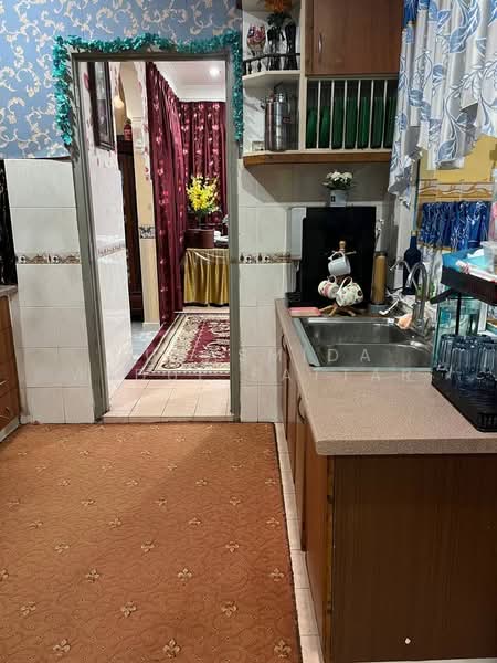 Bungalow for Sale in Taman Rasah Kemayan (Rasah) - Nurasmida Abdul Sattar - Kitchen - PropertyGuru.com.my