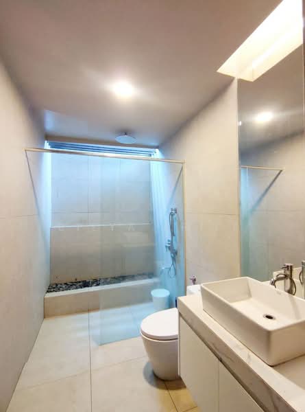 Banyan Close untuk Untuk Dijual - RM 1,900,000, Mac 2026 - Bathroom - PropertyGuru.com.my