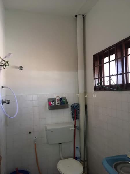 2-storey Terraced House for Sale in Taman Sentosa (Klang) - Jimmy Tan - Bathroom - PropertyGuru.com.my