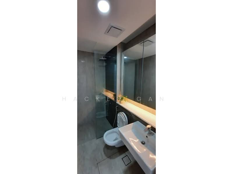 Servis Apartment untuk Dijual di Cantara Residences - Hacken Gan - Bathroom - PropertyGuru.com.my