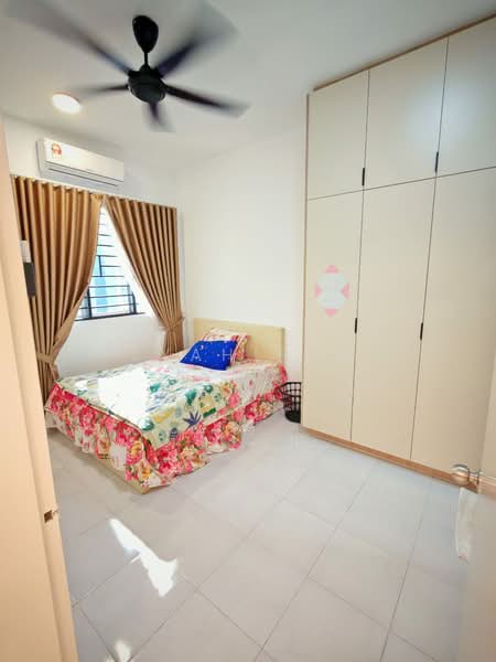 Seri Topaz untuk Untuk Disewa - RM 2,000 /bulan, Mac 2026 - Bedroom - PropertyGuru.com.my
