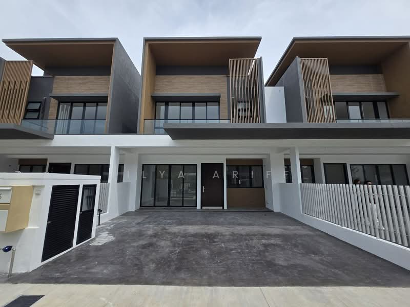 For Sale - Mio Spring