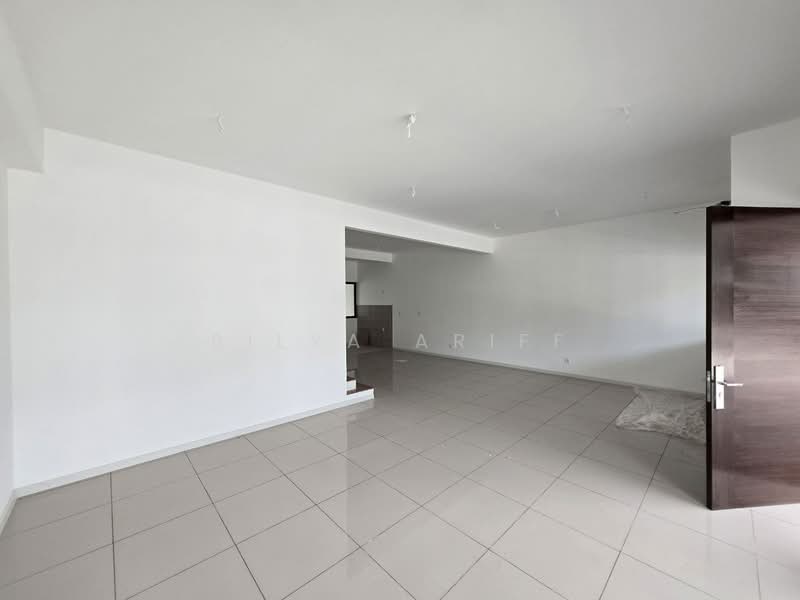 For Sale - Mio Spring