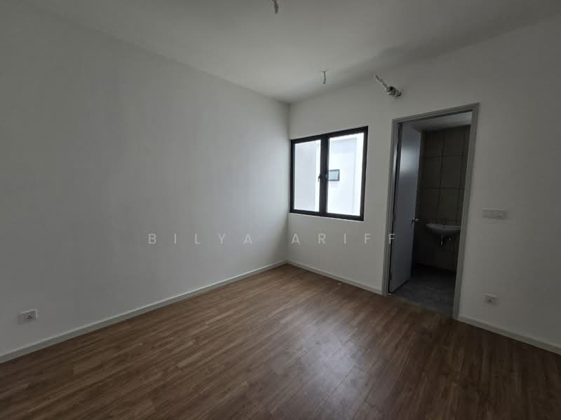 For Sale - Mio Spring