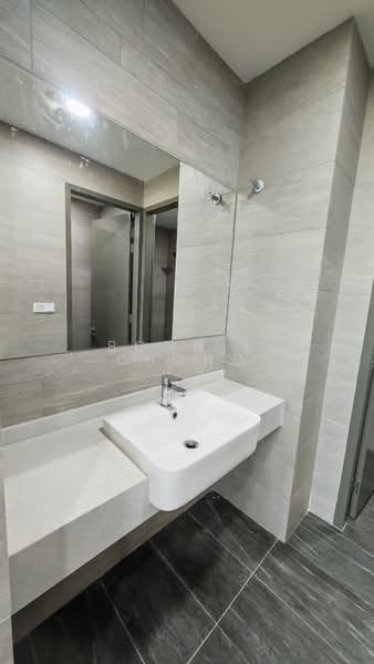 Stellar Suites untuk Untuk Disewa - RM 2,500 /bulan, Mac 2026 - Bathroom - PropertyGuru.com.my