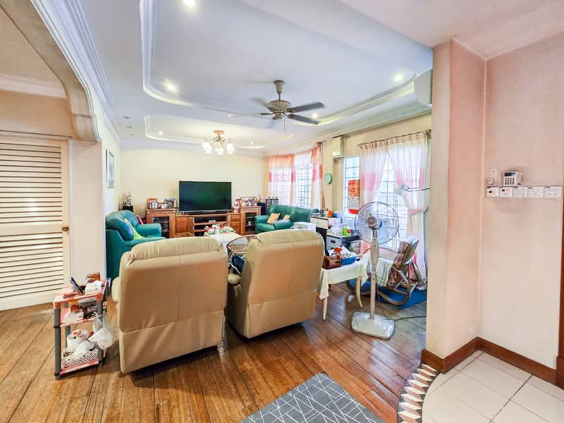 Semi-Detached House for Sale in Kota Kinabalu (Sabah) - Celine Teah - Living Room - PropertyGuru.com.my