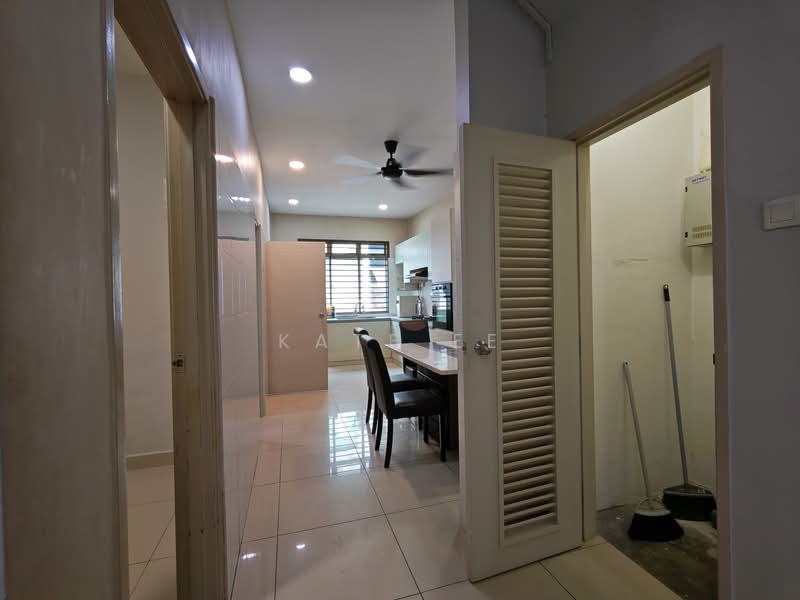 2-storey Terraced House for Rent in Taman Dato Onn (Johor Bahru) - Kate Ee - Corridor - PropertyGuru.com.my