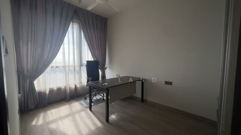 Marriott Residence @ Gurney untuk Untuk Disewa - RM 10,000 /bulan, Mac 2026 - Study - PropertyGuru.com.my