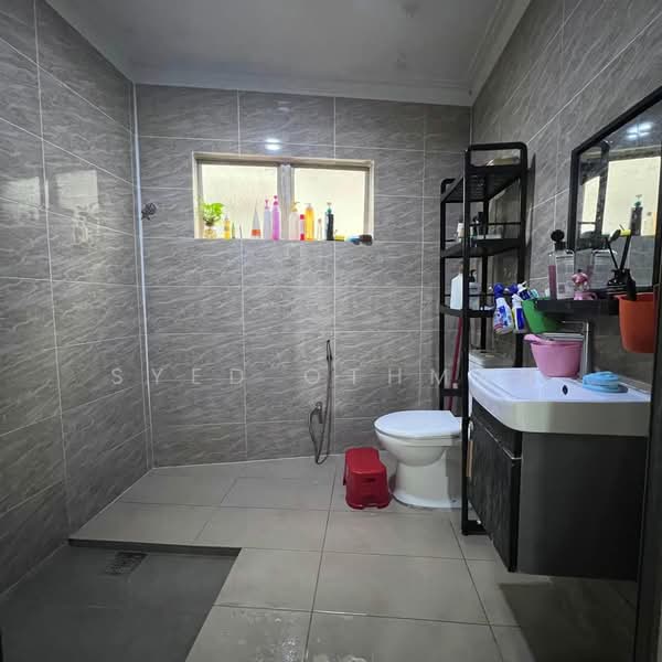 Seksyen 17 untuk Untuk Dijual - RM 490,000, Mac 2026 - Bathroom - PropertyGuru.com.my