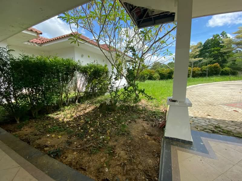 Bungalow for Sale in Leisure Farm (Gelang Patah) - Kelvin Kong Wren - Garden - PropertyGuru.com.my