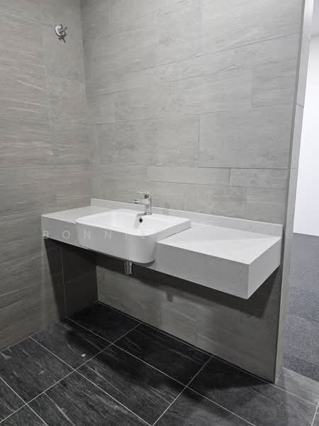 Stellar Suites untuk Untuk Disewa - RM 3,000 /bulan, Mac 2026 - Bathroom - PropertyGuru.com.my