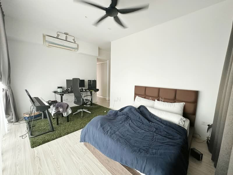 Service Residence for Sale at Cantara Residences - Hacken Gan - Bedroom - PropertyGuru.com.my