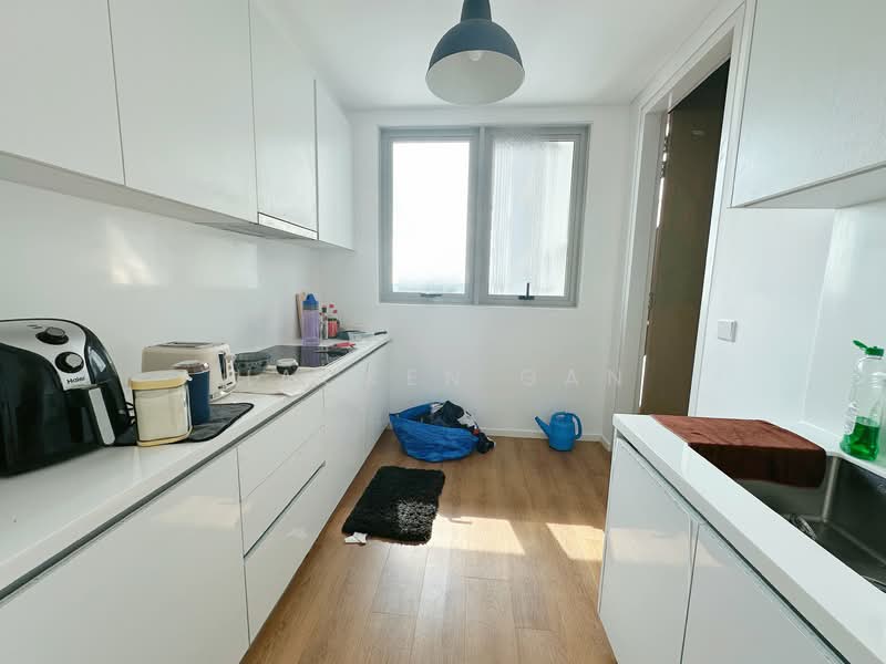 Service Residence for Sale at Cantara Residences - Hacken Gan - Kitchen - PropertyGuru.com.my