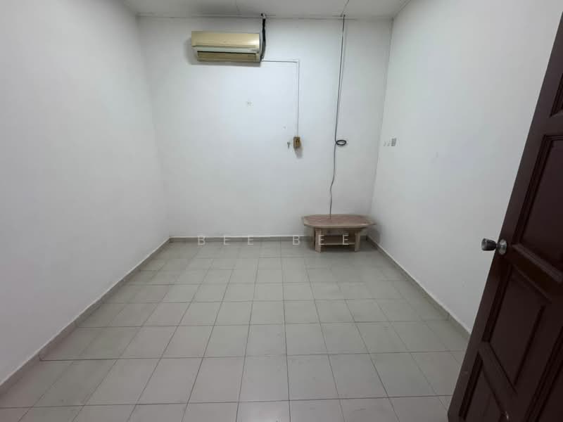 Taman Johor untuk Untuk Dijual - RM 490,000, Mac 2026 - Interior - PropertyGuru.com.my
