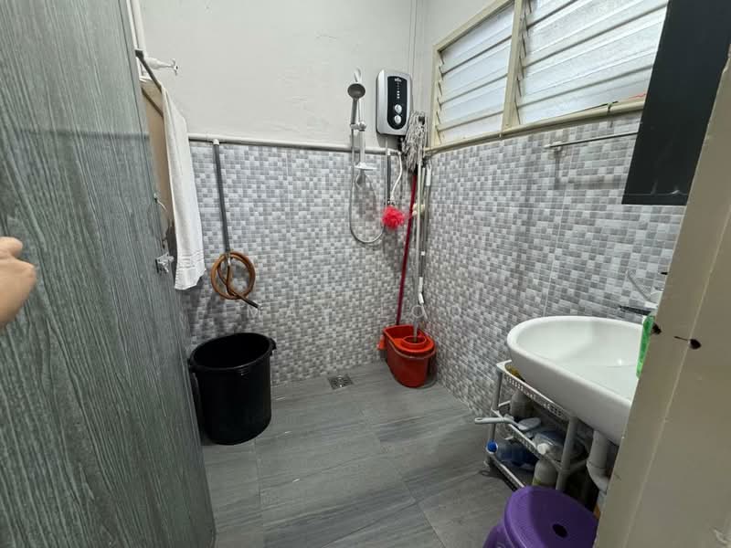 Taman Ipoh untuk Untuk Dijual - RM 370,000, Mac 2026 - Bathroom - PropertyGuru.com.my