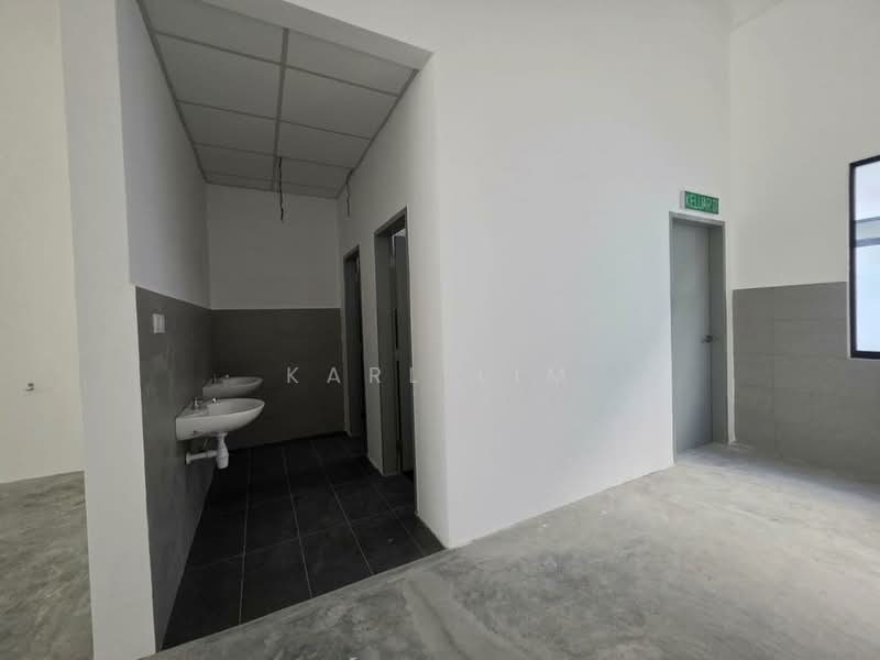 Shop for Rent in Austin Crest (Johor Bahru) - Karl Lim - Interior - PropertyGuru.com.my