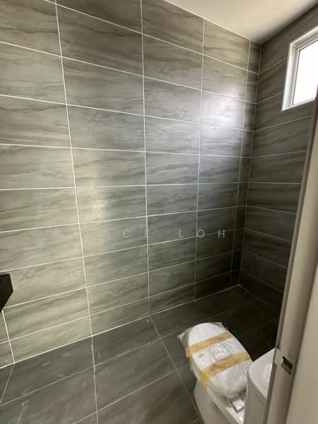 Cluster House for Sale in Taman Bestari Indah (Ulu Tiram) - Jace Loh - Bathroom - PropertyGuru.com.my