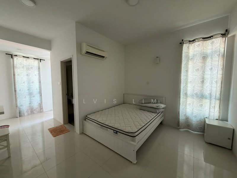 Bungalow for Rent in Batu Ferringhi (Penang) - Elvis Lim - Bedroom - PropertyGuru.com.my