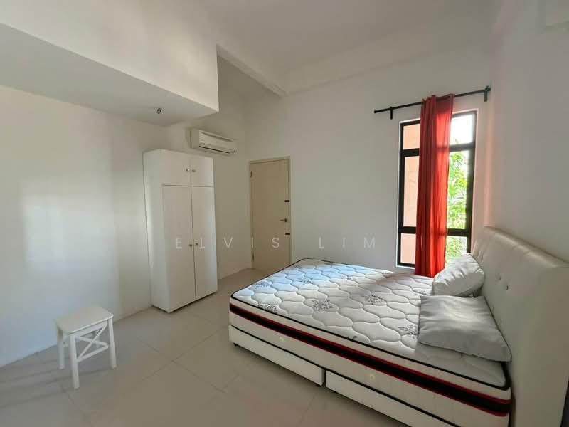 Bungalow for Rent in Batu Ferringhi (Penang) - Elvis Lim - Bedroom - PropertyGuru.com.my