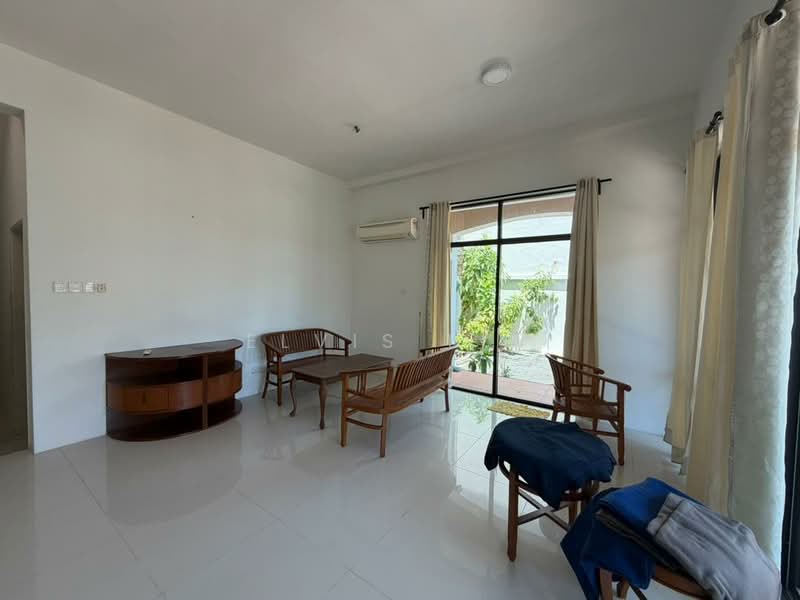 Bungalow for Rent in Batu Ferringhi (Penang) - Elvis Lim - Living Room - PropertyGuru.com.my