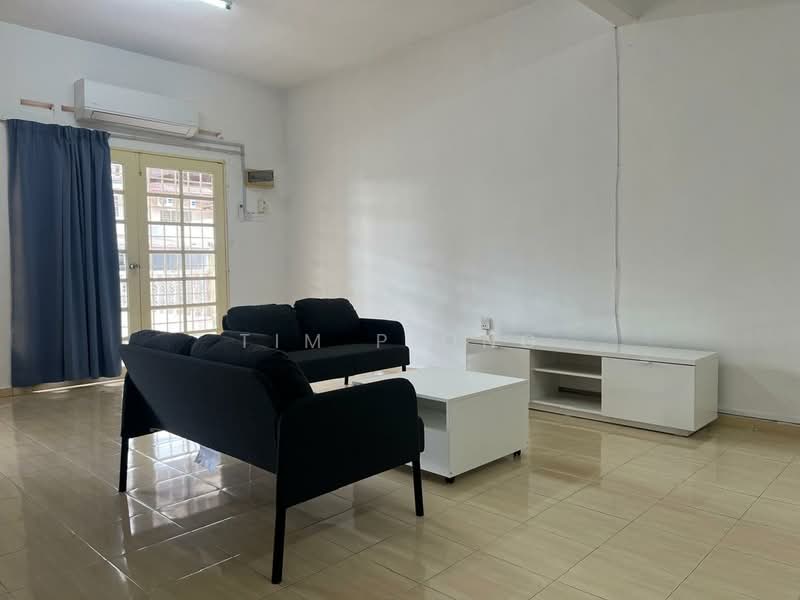 2-storey Terraced House for Sale in Taman Bunga Raya (Bukit Baru) - Tim Piong - Living Room - PropertyGuru.com.my