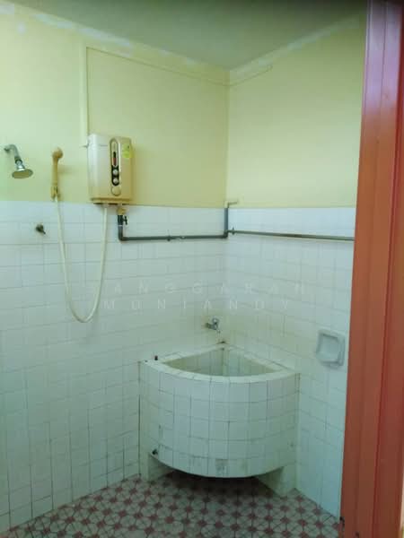 Rumah Kedai (1st Floor) untuk Sewa di Kulim untuk Untuk Disewa - RM 1,500 /bulan, Apr 2026 - Bathroom - PropertyGuru.com.my